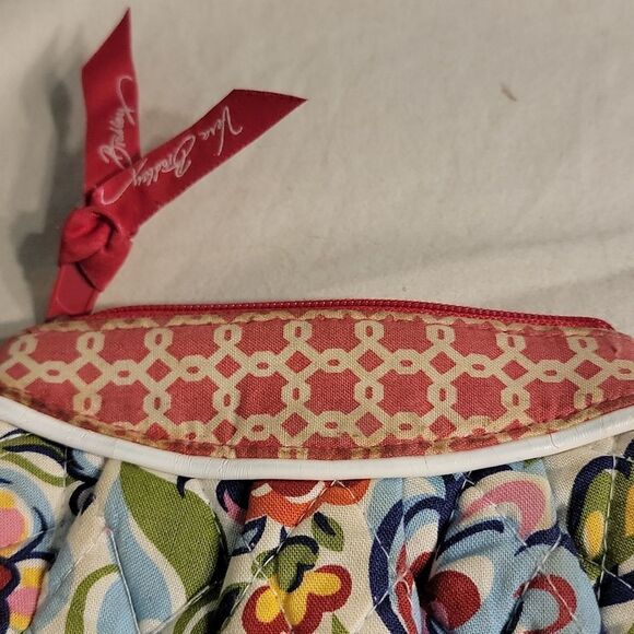 Vera Bradley floral pattern coin purse - Picture 3 of 4